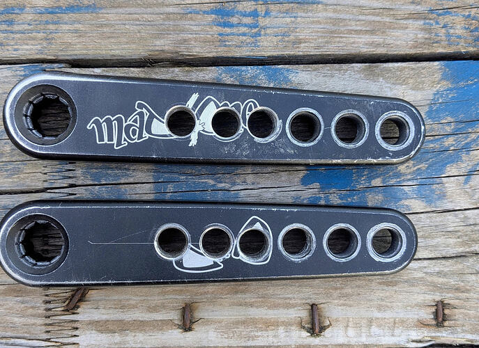 manivelles MAD4ONE 3trous02